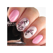 UberChic Beauty Flora & Fauna Stamping Plate