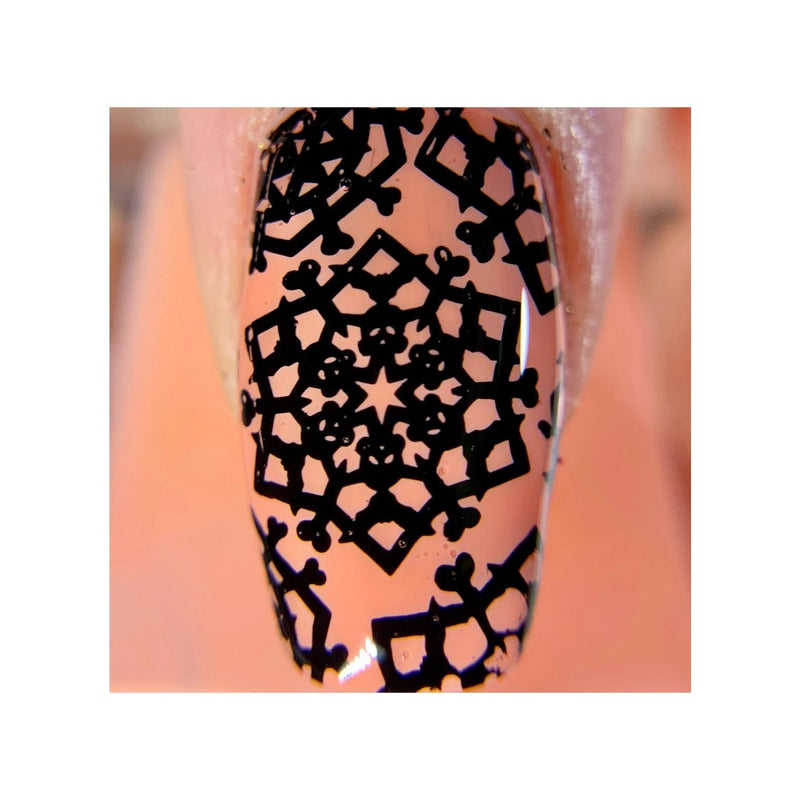 UberChic Beauty Haunted Snow Stamping Plate