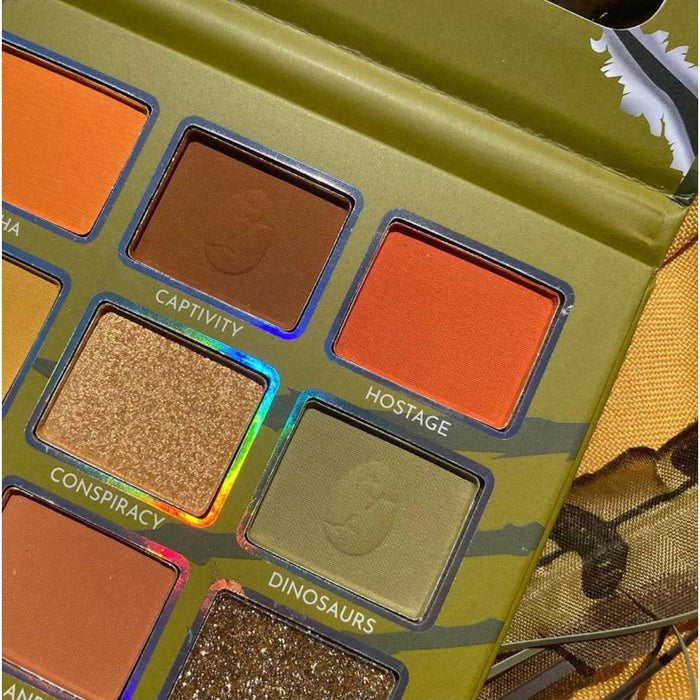 Prolux Cosmetics - Predator Eyeshadow Palette