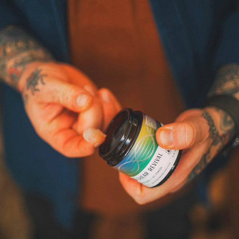 SHEAR REVIVAL Younger Days Gel Pomade