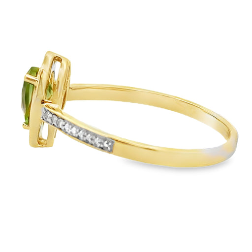 Bids.com .50ct Peridot Diamond Ring 10KT Yellow Gold Rings