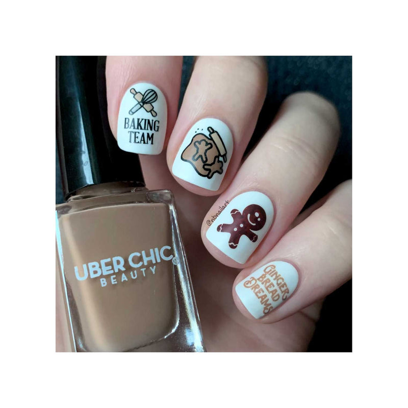 UberChic Beauty It's Beginning To Look A Lot Like Christmas (Christmas-06) Stamping Plate
