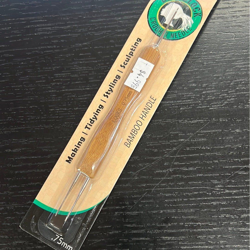 VIP Extensions LQQKS Dreadlock Crochet Needle .75 2n-crochet/dl/c21bl Hair Extension Accessories