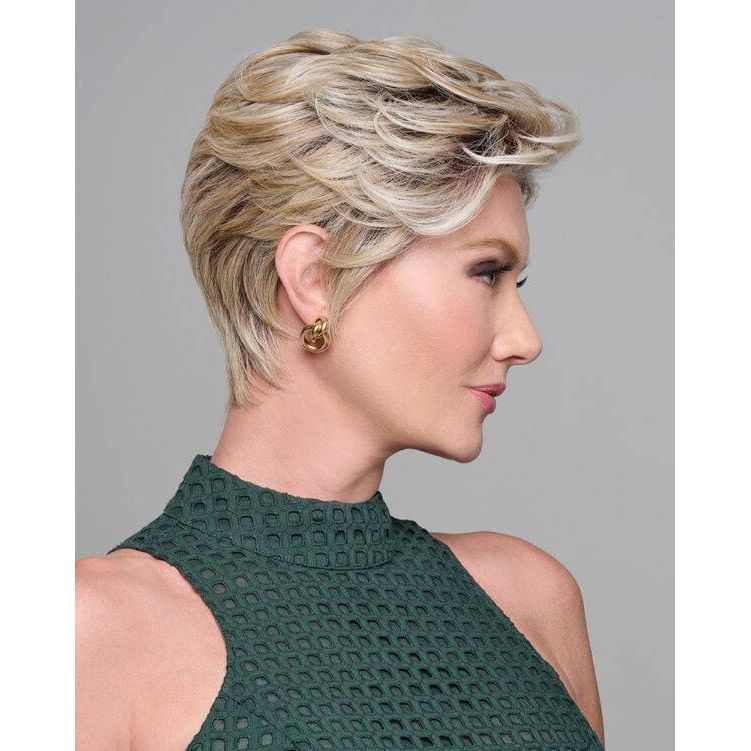 VIP Extensions NEW! On The Cover Wig RL 12/22SS Shaded Cappuccino Wig