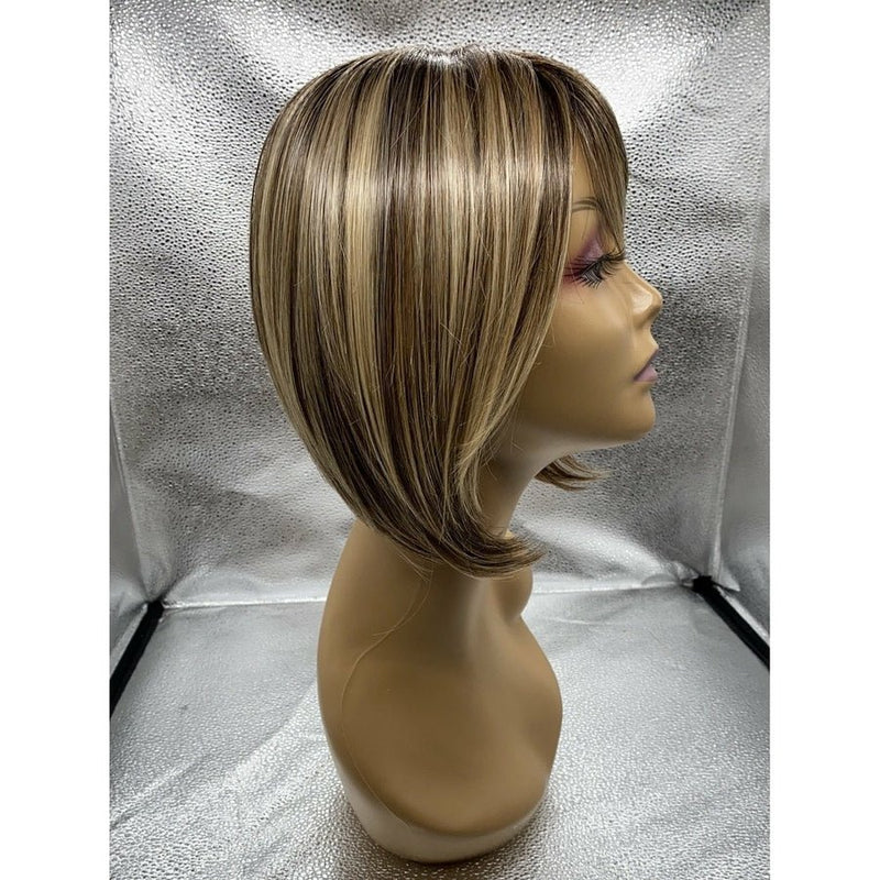 VIP Extensions NEW! SINCERELY YOURS - Wig by Raquel Welch RW Synthetic Wig