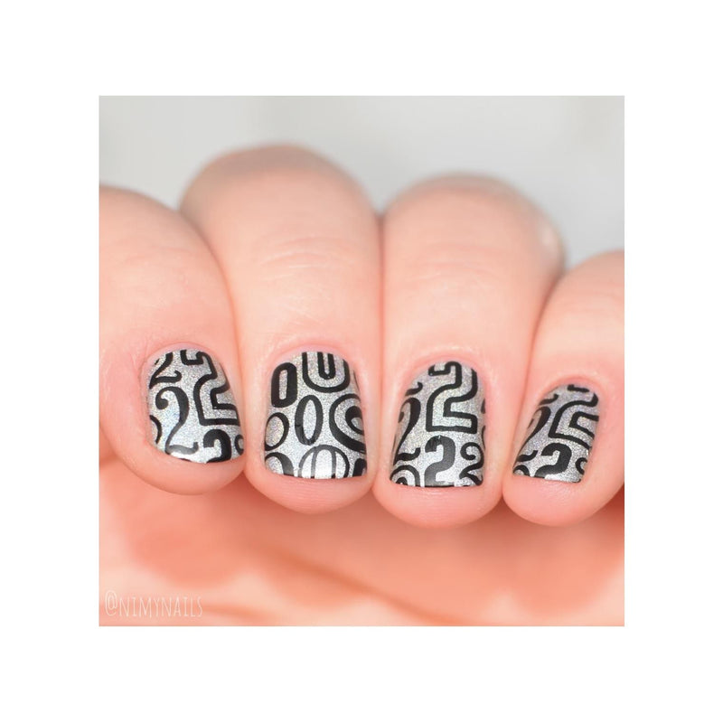UberChic Beauty New Year New Digits Stamping Plate