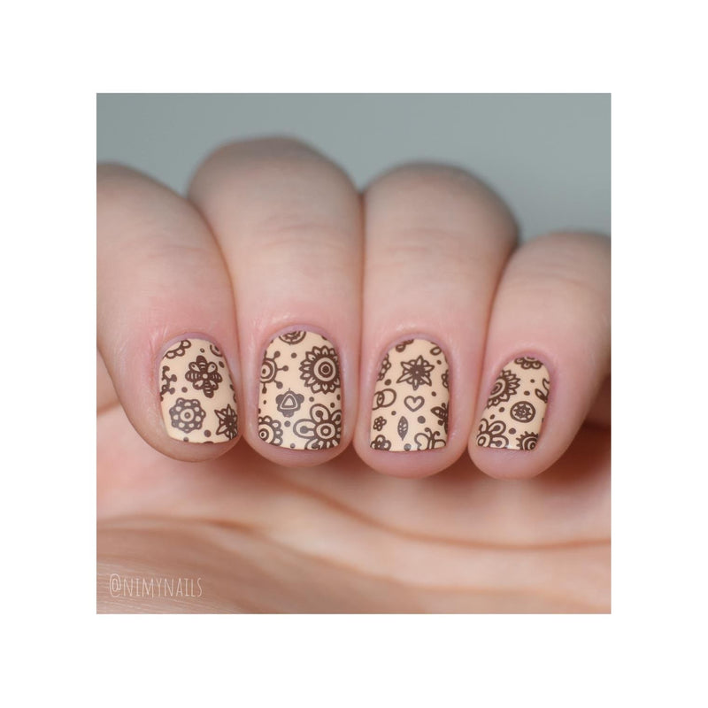 UberChic Beauty Collection 11 Stamping Plate