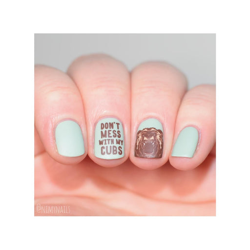 UberChic Beauty Mom Mode Stamping Plate