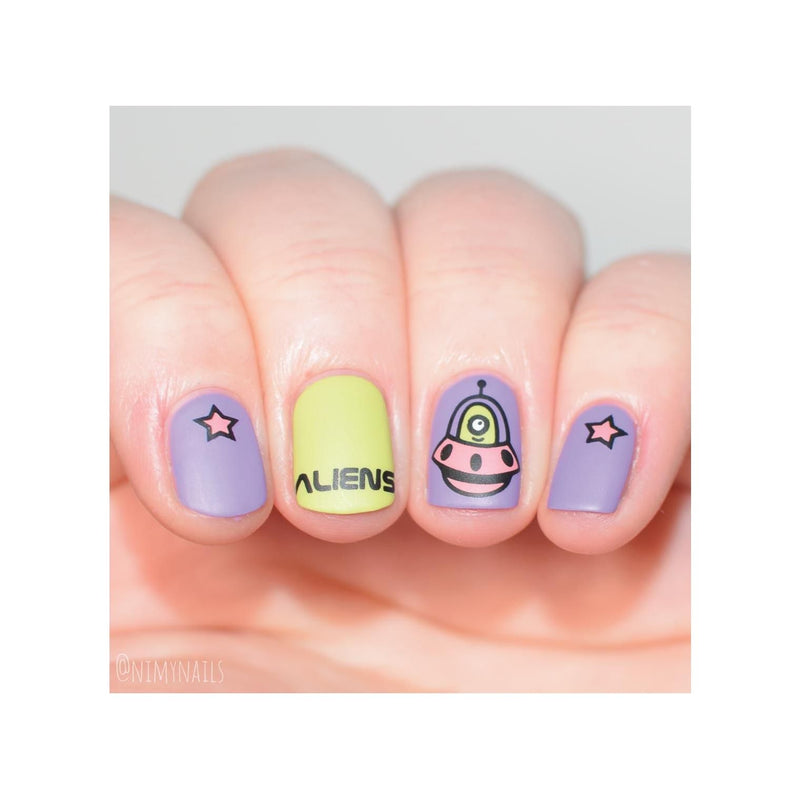 UberChic Beauty Out Of This World Stamping Plate