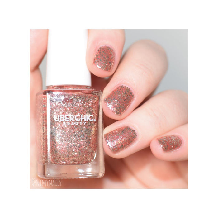 Uberchic Beauty Rosé The Day Away   Nail Polish