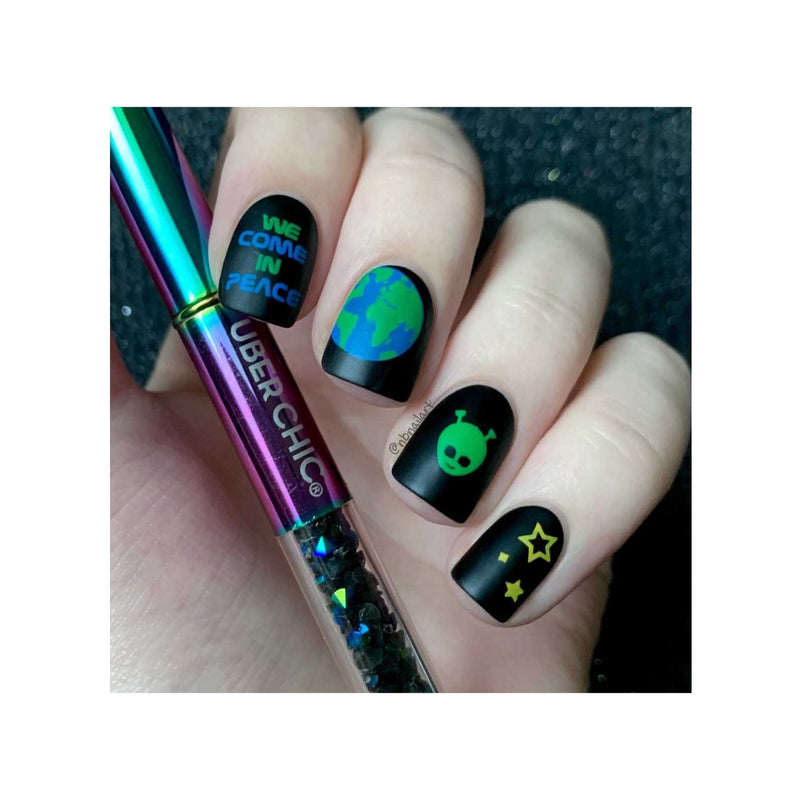 UberChic Beauty Out Of This World Stamping Plate