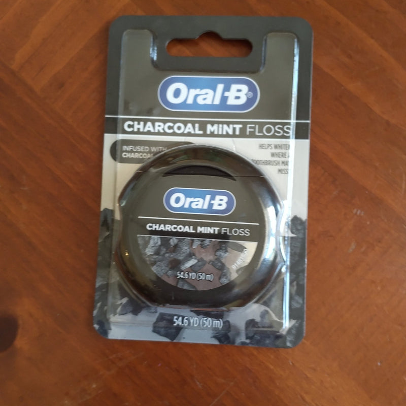 VIP Extensions Oral-B Charcoal Mint Dental Floss Defense