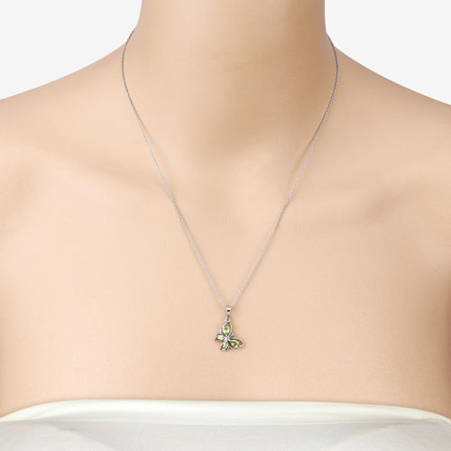 Bids.com 0.64 Carat Genuine Peridot .925 Sterling Silver Pendant Pendants