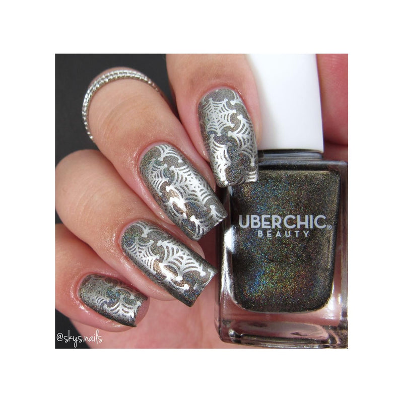 UberChic Beauty Haunted Snow Stamping Plate