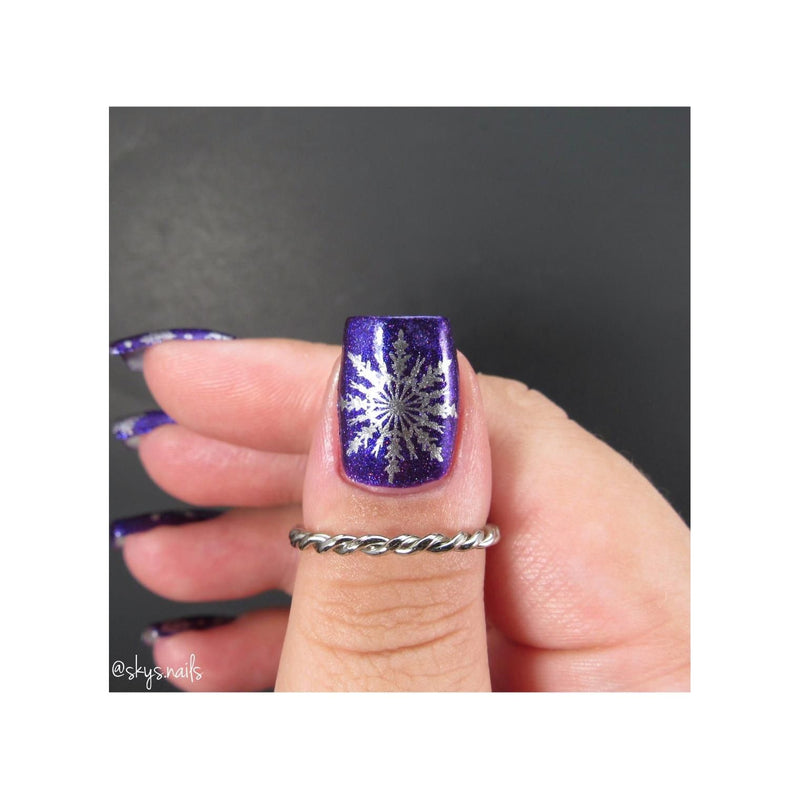 UberChic Beauty Let It Snow Stamping Plate