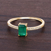 Bids.com 0.59 Carat Genuine Zambian Emerald and White Diamond 14K Yellow Gold Ring Rings