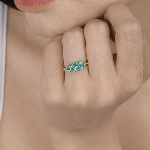 Bids.com 0.68 Carat Genuine Zambian Emerald and White Diamond 14K Yellow Gold Ring Rings