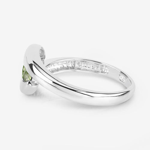 Bids.com 0.56 Carat Genuine Peridot .925 Sterling Silver Ring Rings
