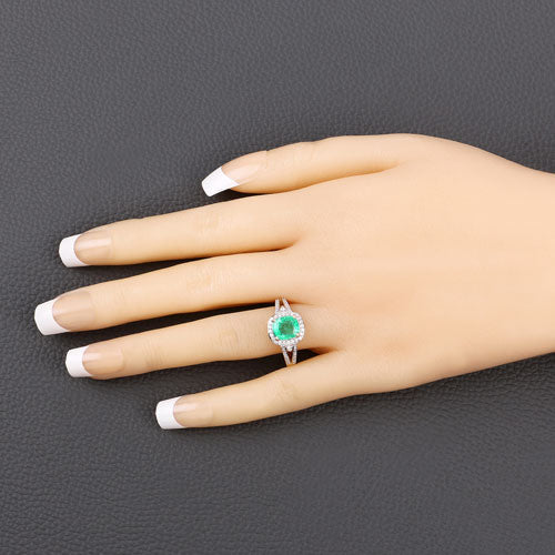 Bids.com 1.65 Carat Genuine Ethiopian Emerald and White Diamond 14K Yellow Gold Ring Rings