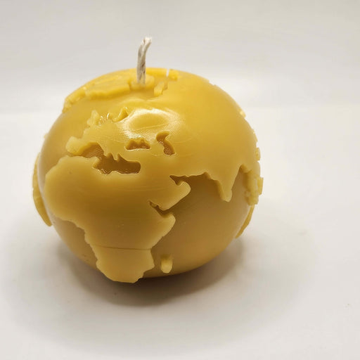 SAVAGE BEE-CHES® Earth Globe Beeswax Candle – 6.9 oz