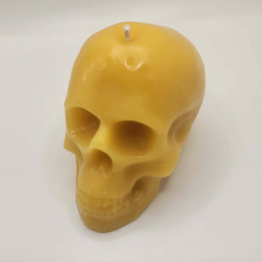 SAVAGE BEE-CHES® Skull Beeswax Candle – 7.0 oz