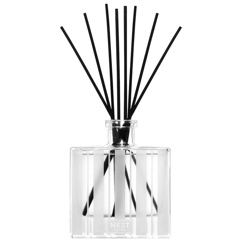 Nava Beauty Nest New York Grapefruit Reed Diffuser 5.9 OZ White Smoke