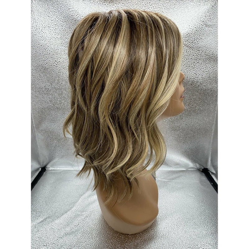 VIP Extensions SIMMER Elite - Wig By Raquel Welch RW lace front wig