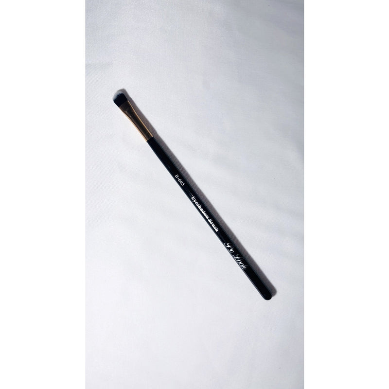 Prolux Cosmetics Eyeshadow Brush Eyeshadow Brush