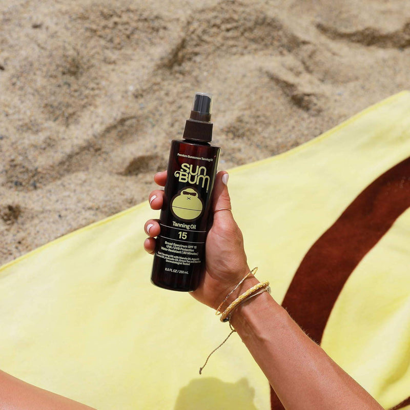 VIP Extensions Sun Bum SPF 15 Moisturizing Tanning Oil  8.5 oz Skin Care