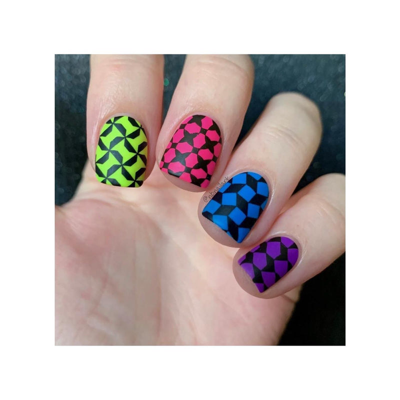 UberChic Beauty Be Bold Stamping Plate