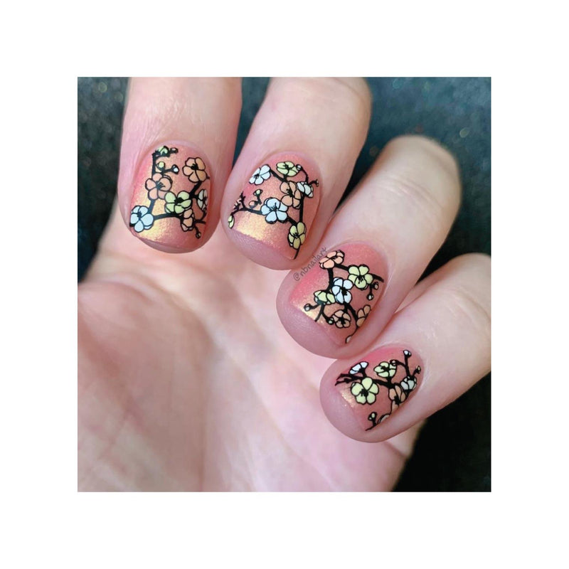 UberChic Beauty Flora & Fauna Stamping Plate