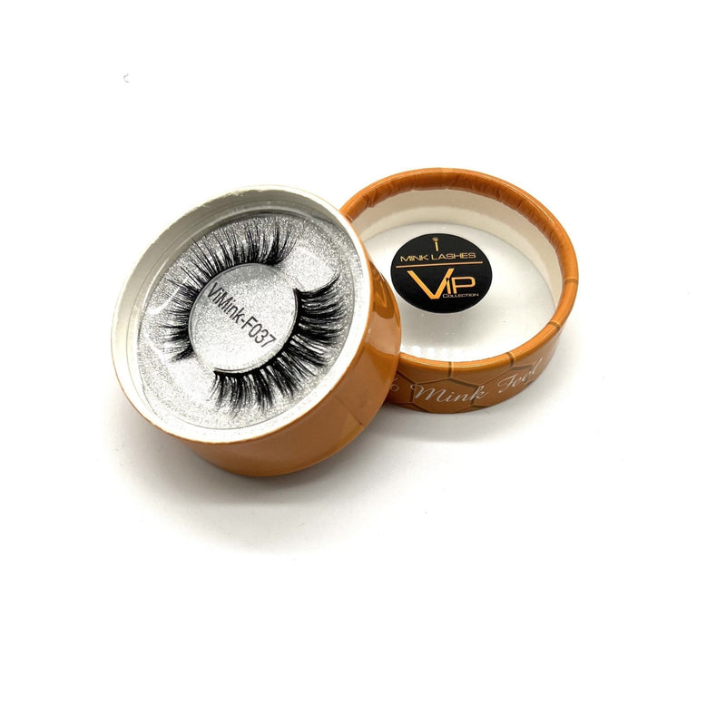 VIP Extensions VIP i-Mink Eyelashes Line with Display. Displays