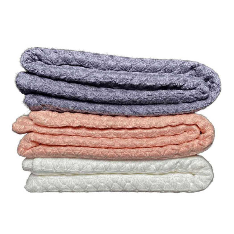 Shave Essentials Waffle Weave Bath Towel Bath Towels & Washcloths
