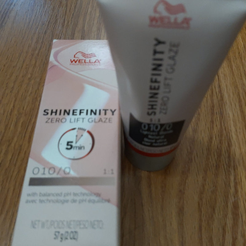 VIP Extensions Wella Shinefinity Zero Lift Glaze Light Blonde Natural 08/0 2oz/57g Hair Care