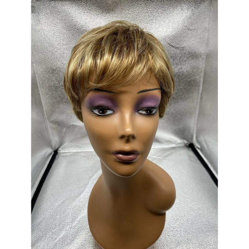 VIP Extensions WINNER - Wig By Raquel Welch Synthetic Wig