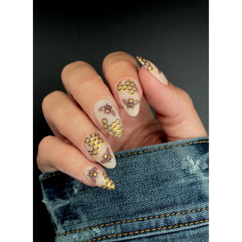 UberChic Beauty Woodland Chic-02 Stamping Plate